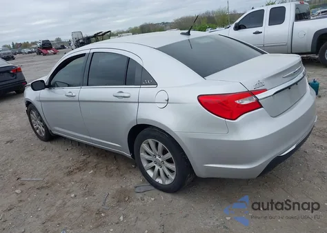 2011 Chrysler 200 Touring из США, поврежденный, VIN 1C3BC1FB3BN585679